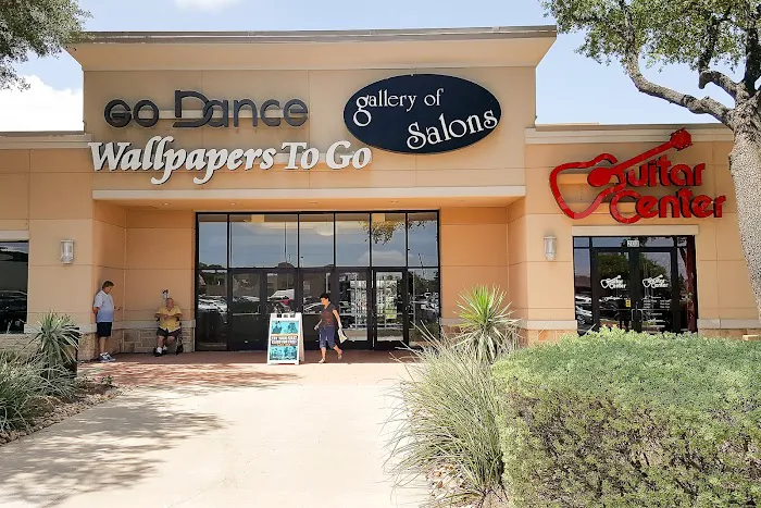 Go Dance Studio Picture 5