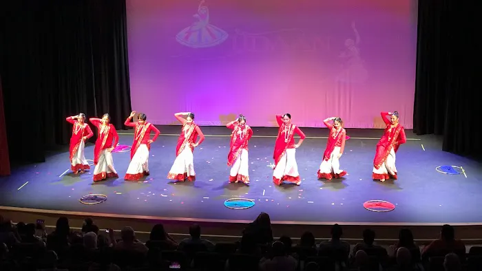 Sargam Dance School - Bharatnatyam | Bollywood Picture 1