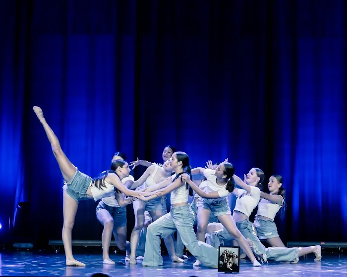 AVERY RANCH DANCE and MUSIC Picture 7