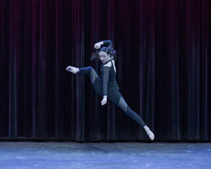 AVERY RANCH DANCE and MUSIC Picture 4