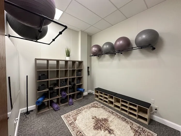 Nu-U Studio by Pole & Performance, LLC Picture 1