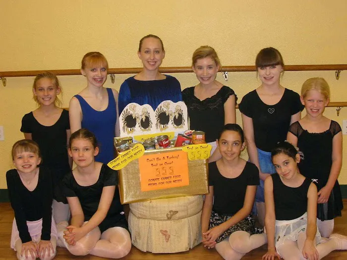 Sue's Dance Picture 7