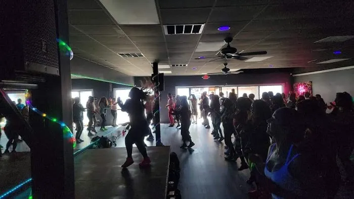 Studio 360 Dance & Fitness Picture 7