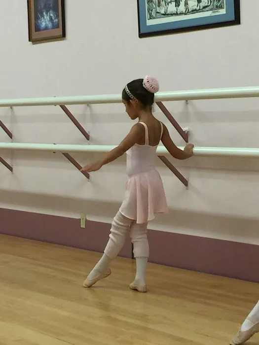 Ballet Arts School Picture 3