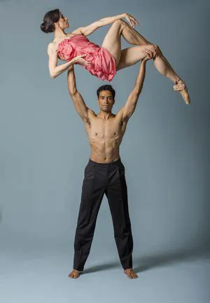 DeCruz Ballet Picture 7