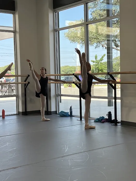 SA City Ballet Picture 3