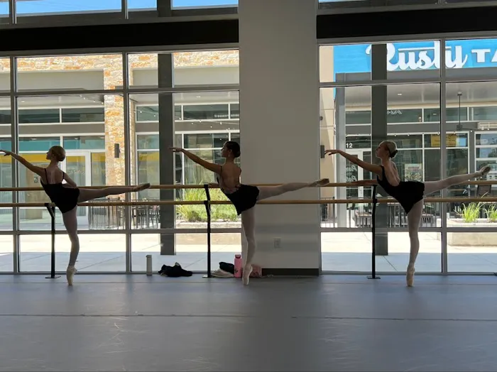 SA City Ballet Picture 10