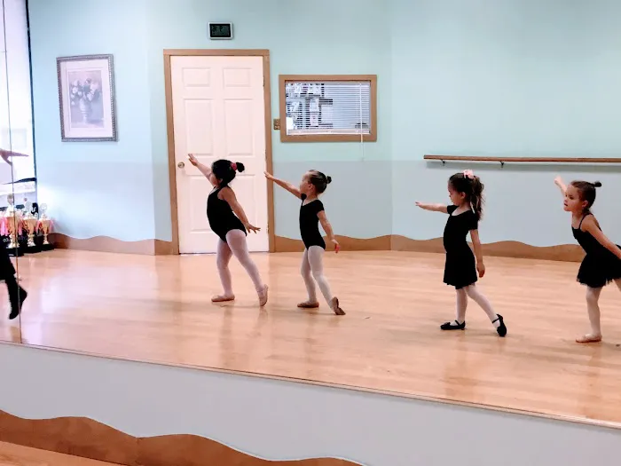 Cynergy Dance Company Picture 5