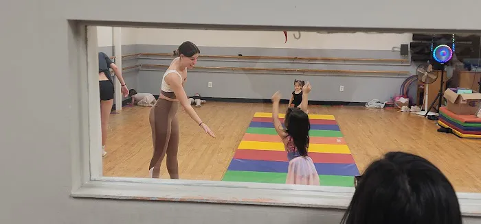 TJ's Dance Factory Picture 8