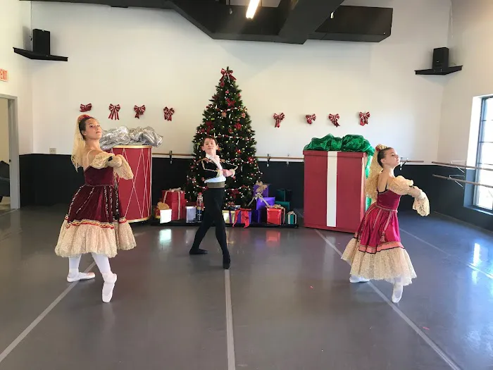 Quenedit Ballet School Picture 5