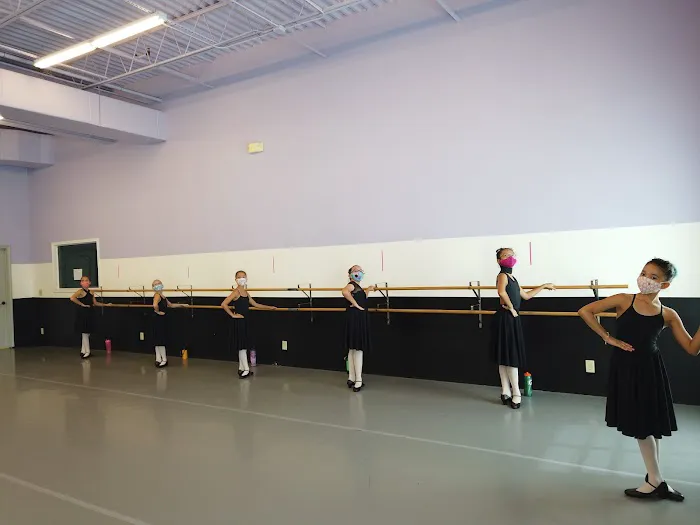 Quenedit Ballet School Picture 8