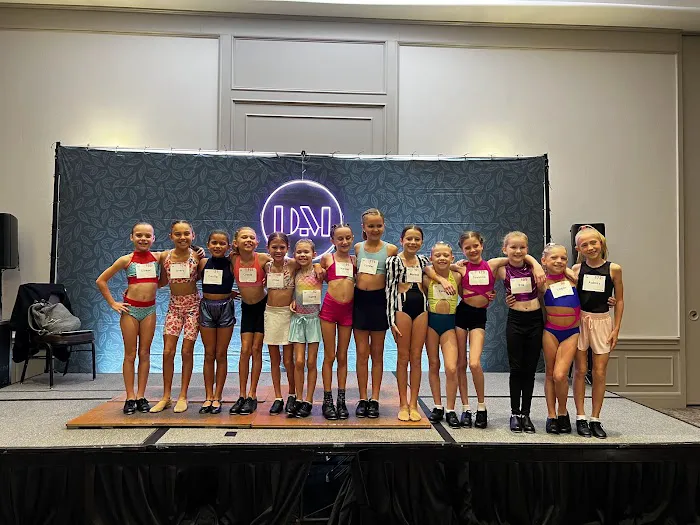Joni's Dance Studio Picture 2