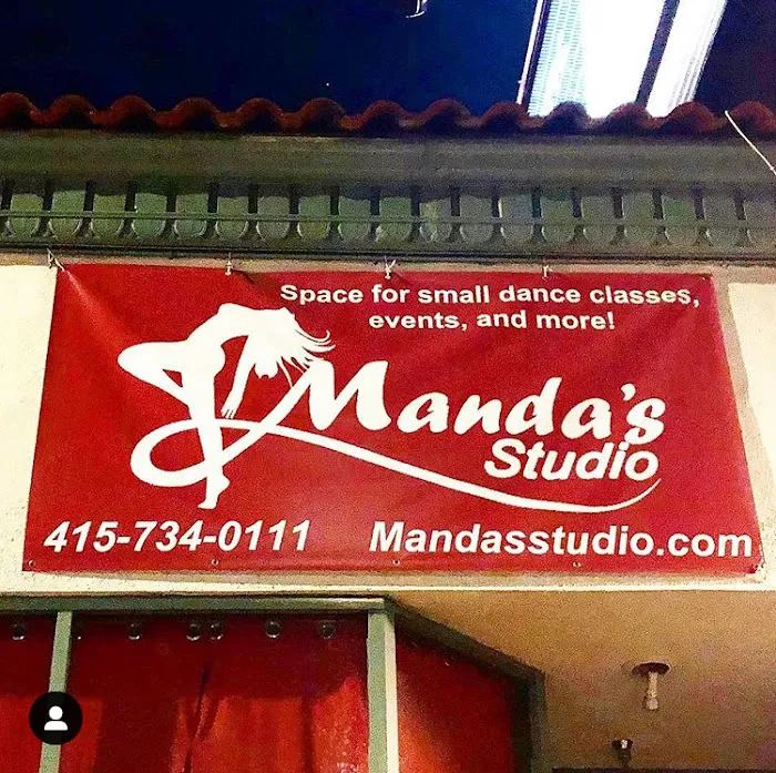 Manda's Studio Picture 5