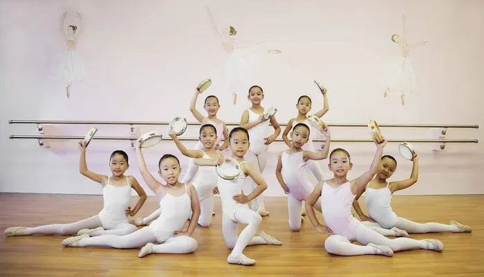 Toe Toe Ballet LA 발레학원 Picture 1