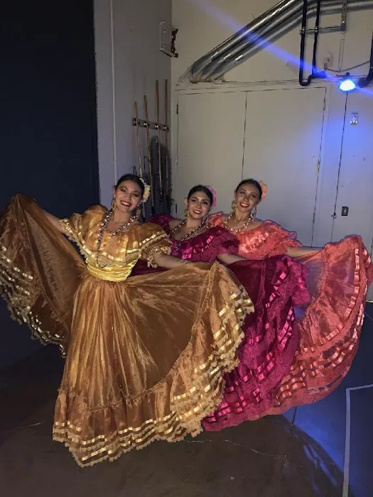 Kareli School of Folklorico Picture 4