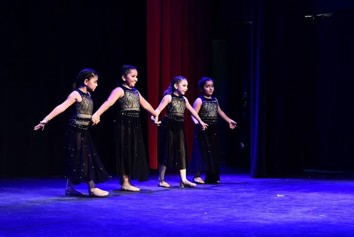 UNET Dance Studio Picture 9