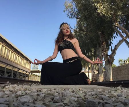 Ya'el Bella Belly Dance