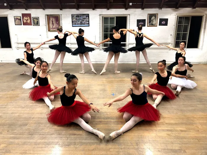Collenette School Of Dancing Picture 3