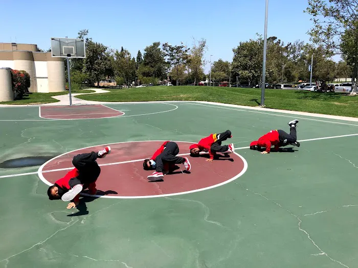 Webreak Hip-Hop Dance Company Picture 1