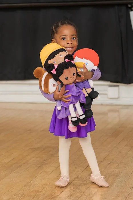 Blue Starz Dance & Theatre School - Glassell Park Picture 1