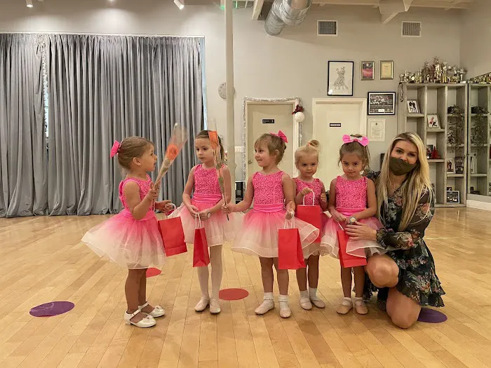 PRO DANCE Studios - Los Angeles Picture 6