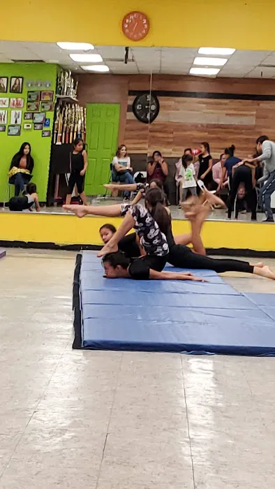 Latin Mirage Dance Studio Picture 3