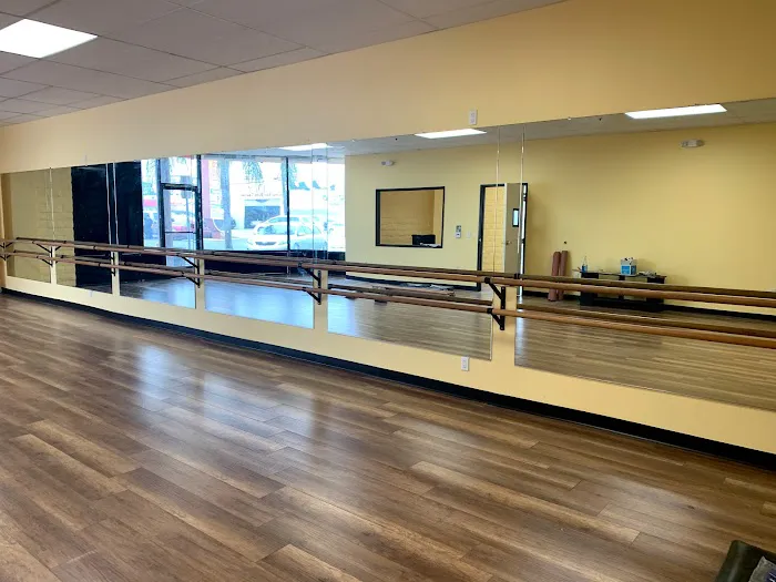 Art Dance Academy Picture 6