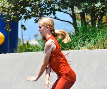 Dancer 4 Life, Dance Studio