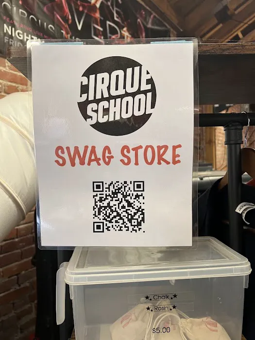 Cirque School Picture 4