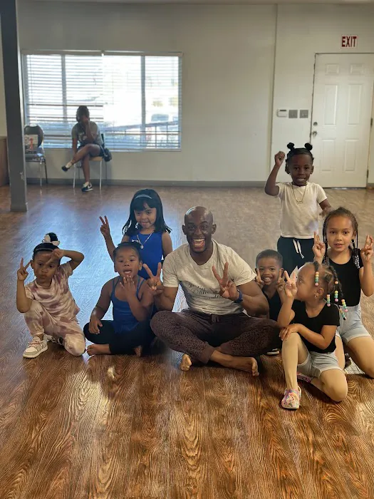 Tomlin Dance Academy Picture 6
