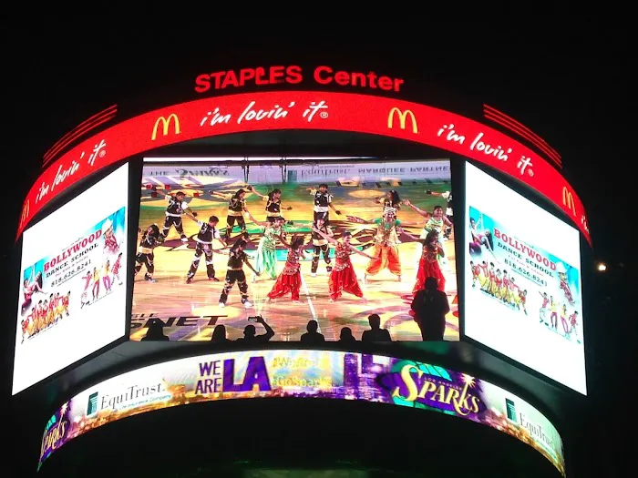 Bollywood/Hip Hop Dance Classes for Boys & Girls Picture 5