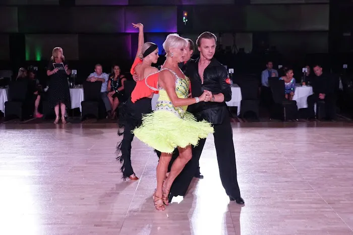 Ballroom Dancing LA Picture 5