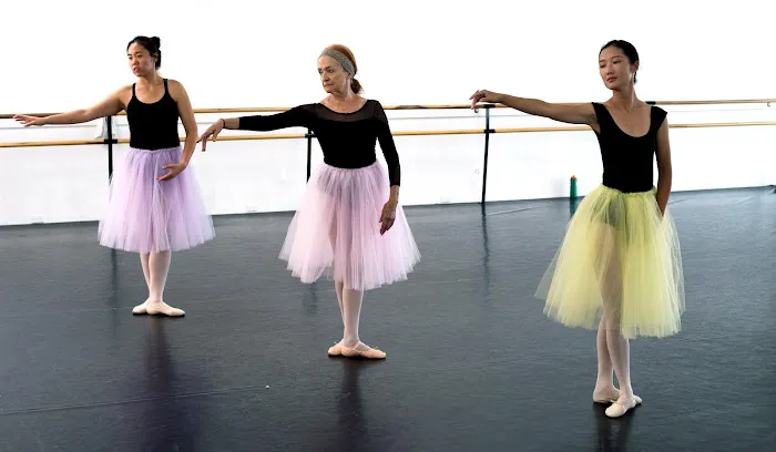 ALIGN BALLET METHOD LOS ANGELES - BEVERLY HILLS Picture 10