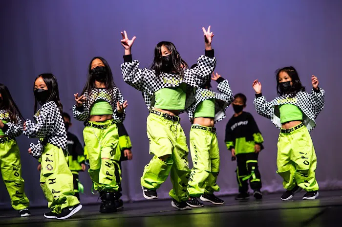 Sapphire Dance & Fitness Studio Picture 4