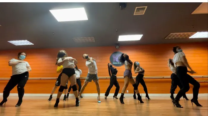 YG Dance Studio Picture 1