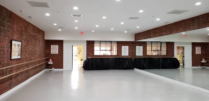 Anoush Dance Studio Picture 4