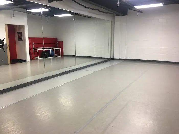 On The Edge Dance Studio Picture 7