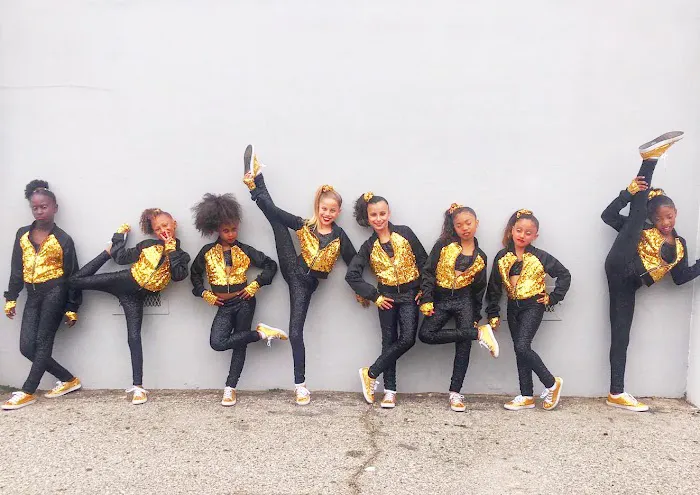 Show Off Dance Picture 6