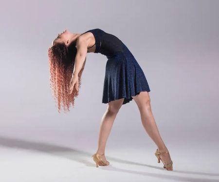 Aneska Dance