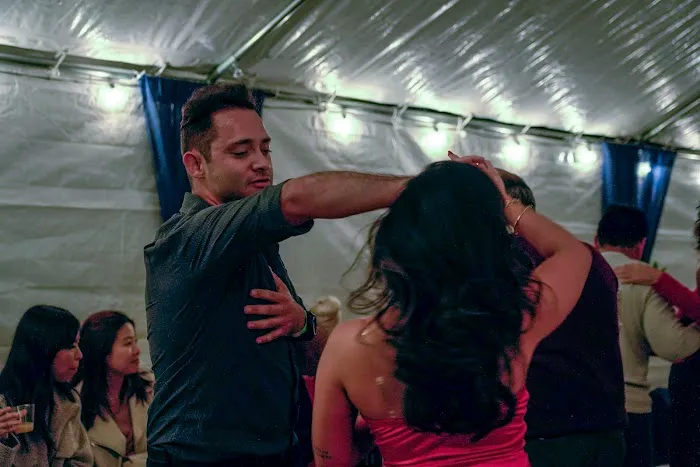 Los Angeles Bachata and Salsa Dance Academy Picture 7