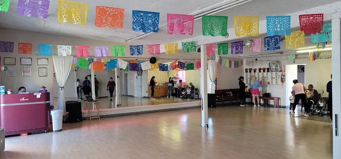 Proactivo Dance Studio Picture 7