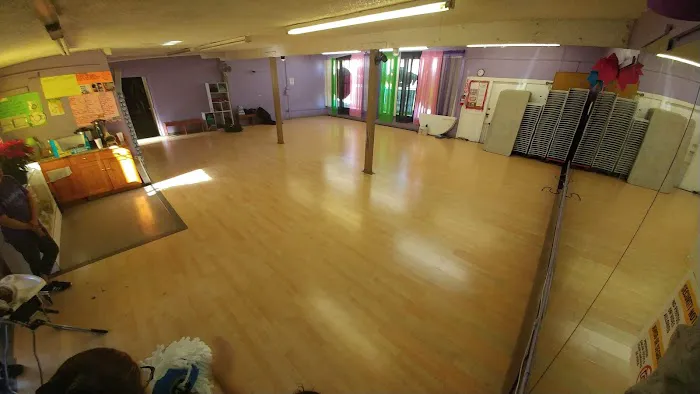 Proactivo Dance Studio Picture 9