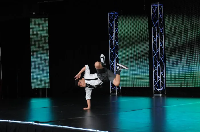 Ohana Dance Picture 6