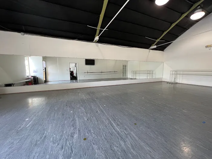Dance 1 Picture 1