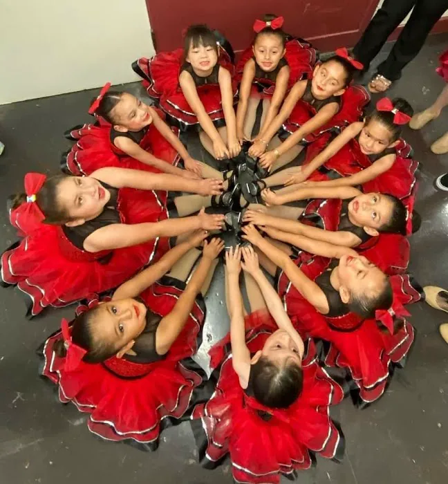 Millennium 'N Motion Performing Arts Studio Picture 1