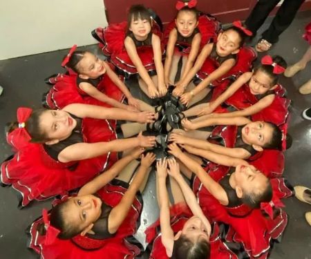 Millennium 'N Motion Performing Arts Studio