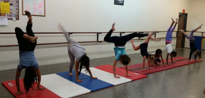 Linda Buell's Dance Workshop Picture 1