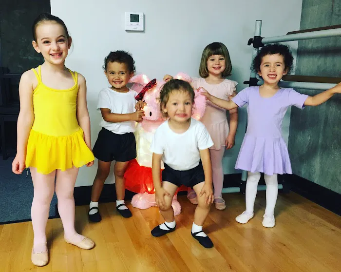 Unbound Dance Studio Picture 1