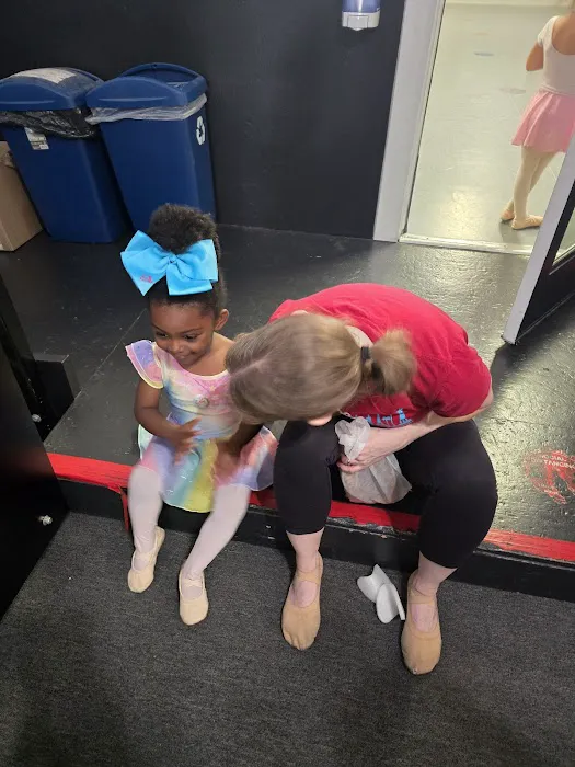 Unbound Dance Studio Picture 10