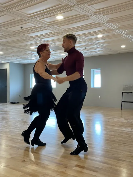 Fred Astaire Dance Studios - Artesia Picture 1